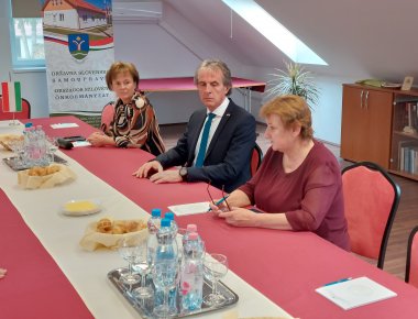 A szlovén Rába-vidék és a Muravidék fejlesztéséről tárgyaltak a nemzetiségi vezetők
